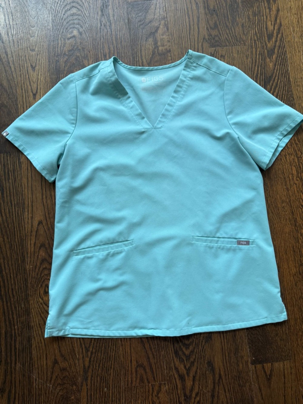 FIGS L scrub set